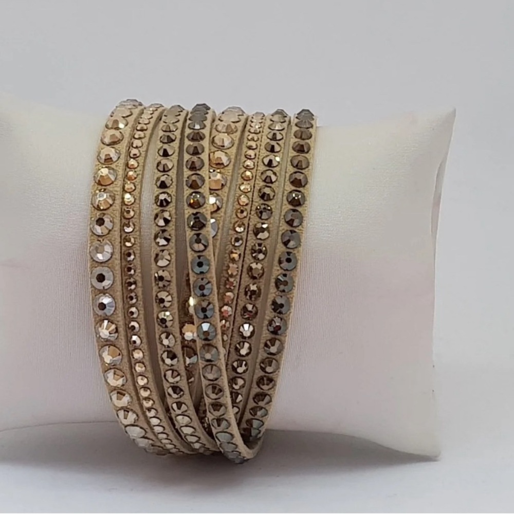 Elegant Gold Beaded Bracelet Set